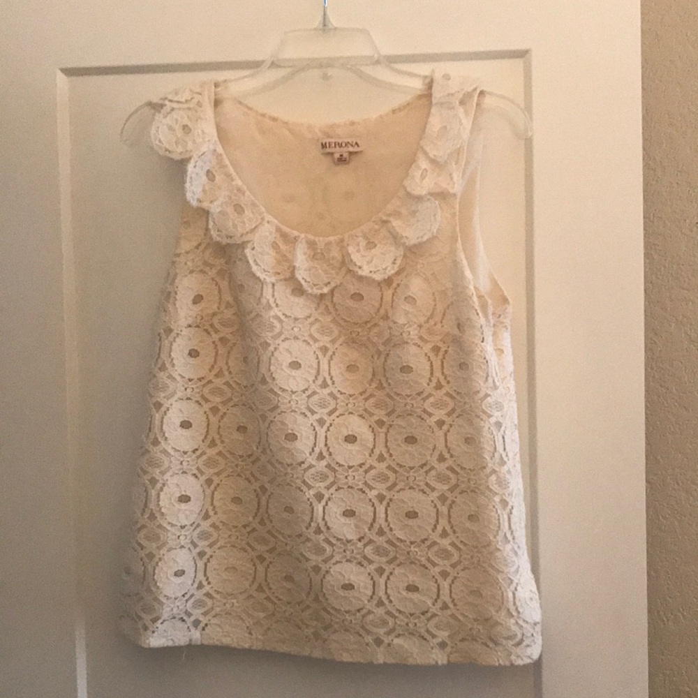 Cute Lace Merona top M